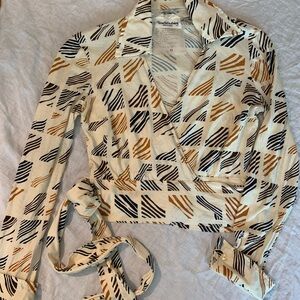 Vintage 70’s Diane Von Furstenberg wrap blouse. Size 10, made in Italy